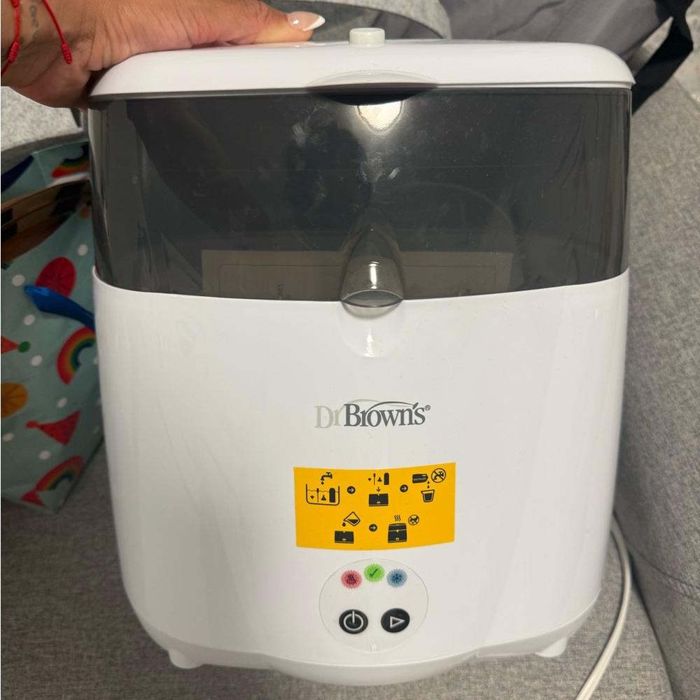 Dr. Browns Deluxe Baby Bottle Sterilizer